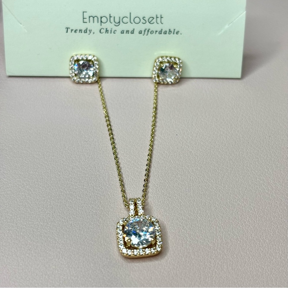 Emptyclosett Gold Necklace with Silver Accents